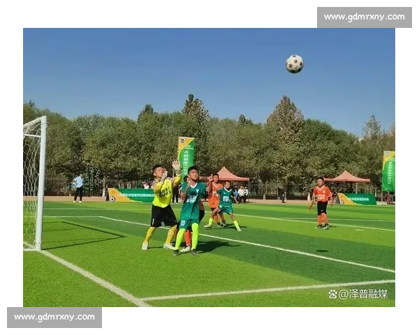 激发足球热情点燃校园活力全员参与校园足球推广活动 激发足球热情点燃校园活力全员参与校园足球推广活动